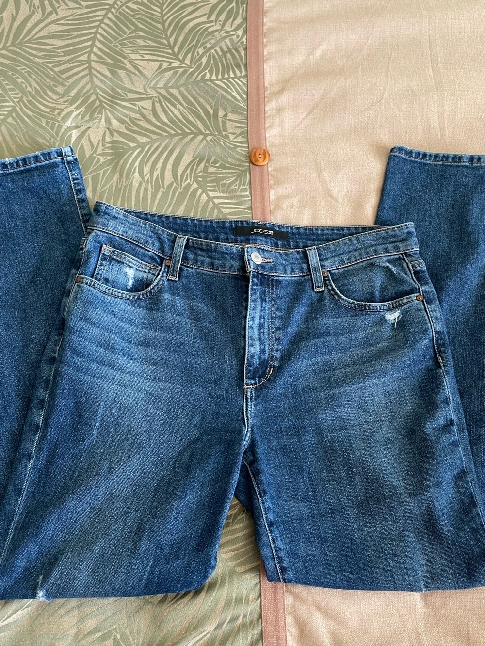 Joe’s Boyfriend Slim Ankle Distressed Jeans